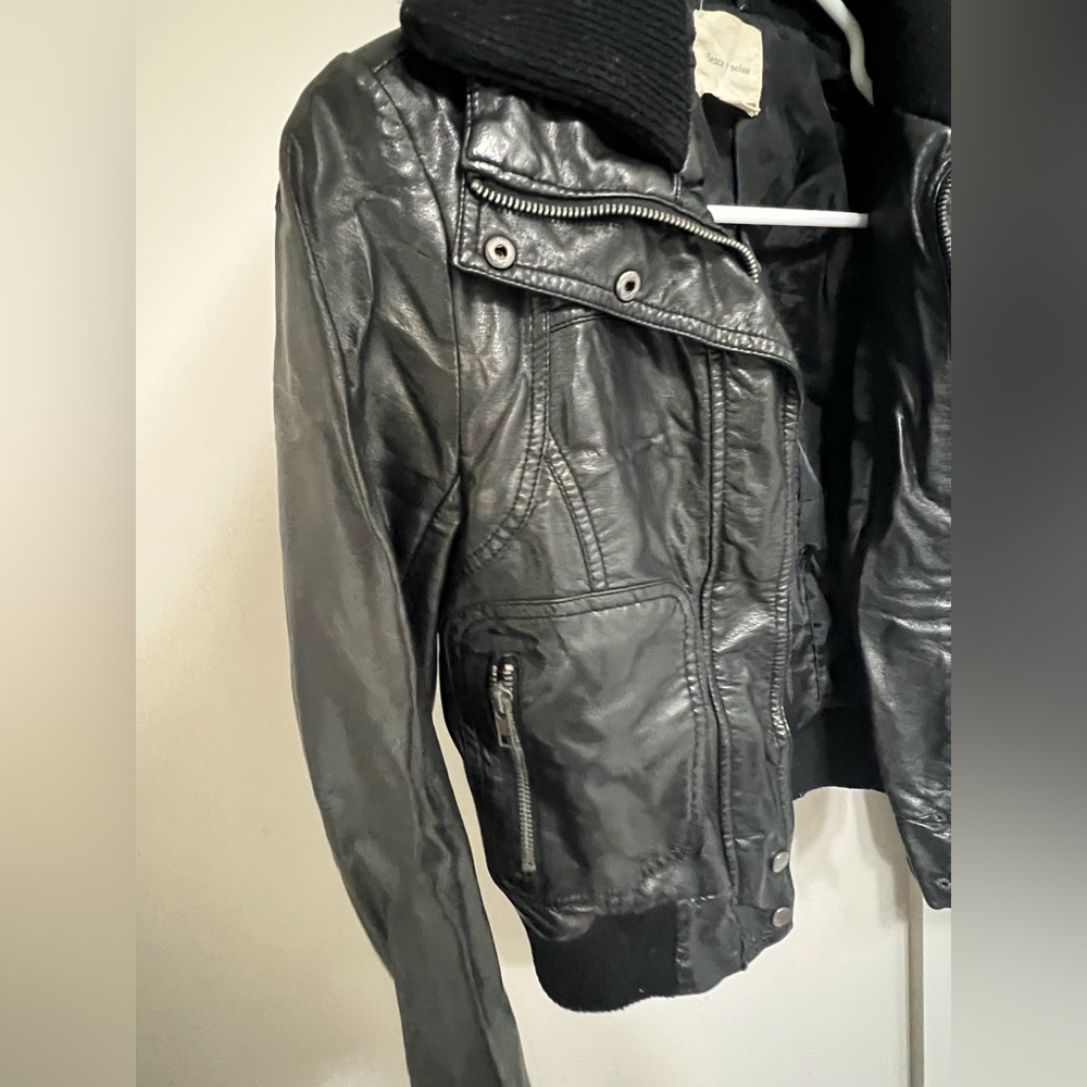 Silence + Noise Black Leather Jacket - Picture 4 of 9